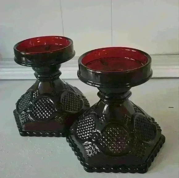 Set of 2-Avon Hurricane Holders - Picture 5 of 6